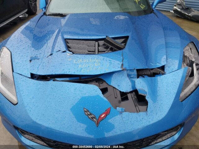 Used 2016 Chevrolet Corvette Z06 w/ 3LZ Preferred Equipment Group image 3