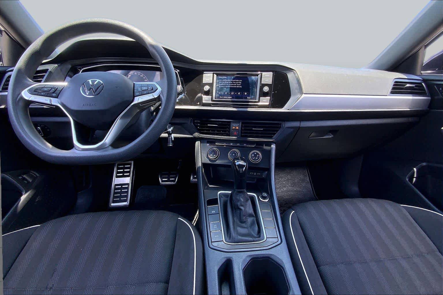 Used 2023 Volkswagen Jetta Sport FWD image 15