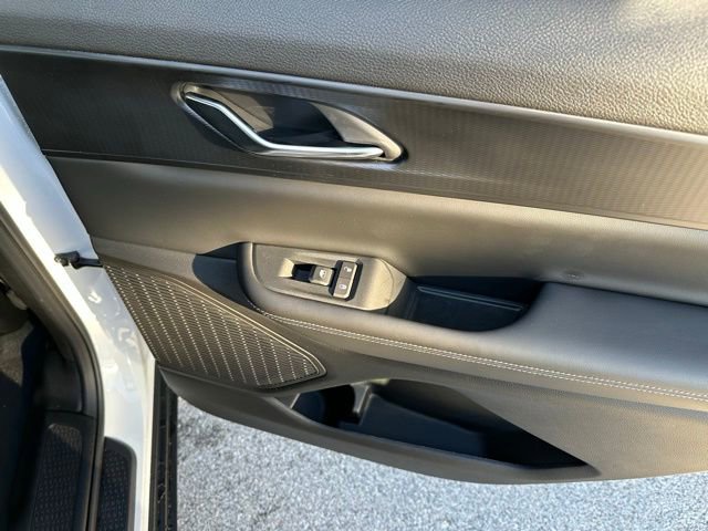 New 2025 Jeep Grand Cherokee L Altitude AWD/4WD image 16