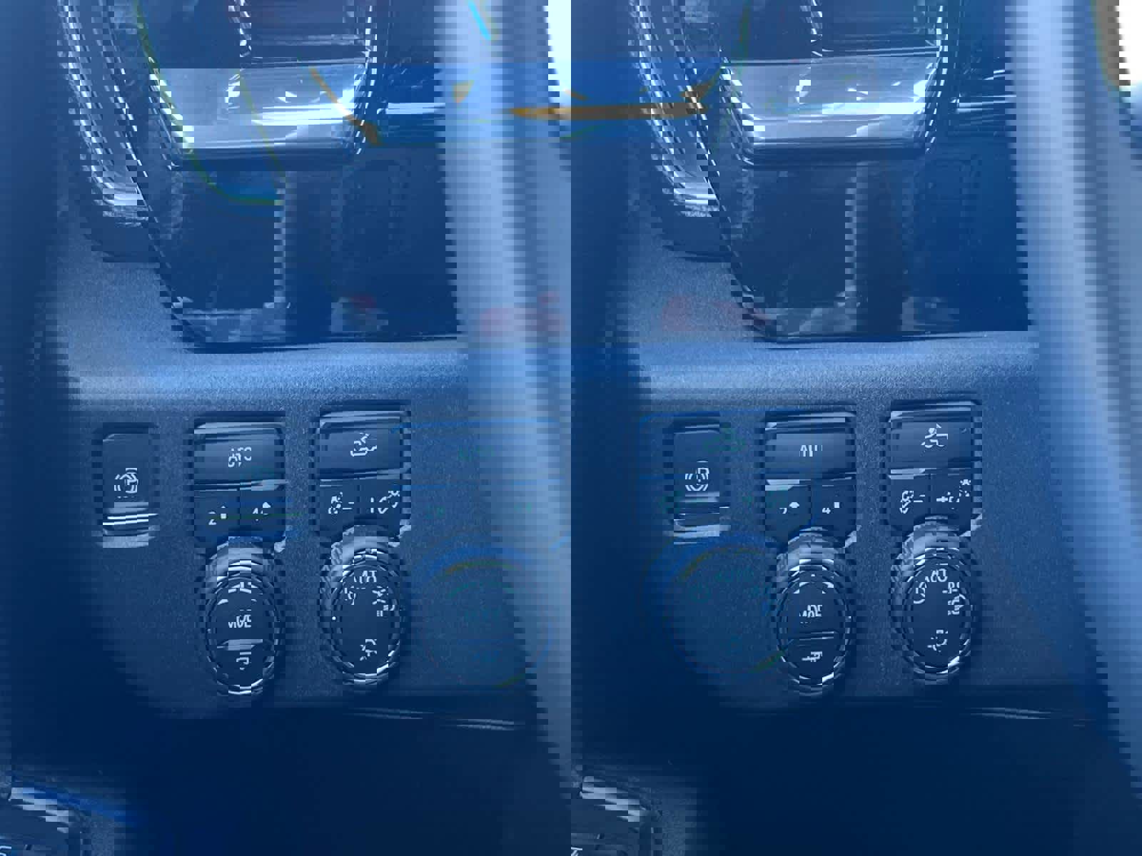 Certified 2024 Chevrolet Silverado 1500 LT image 21