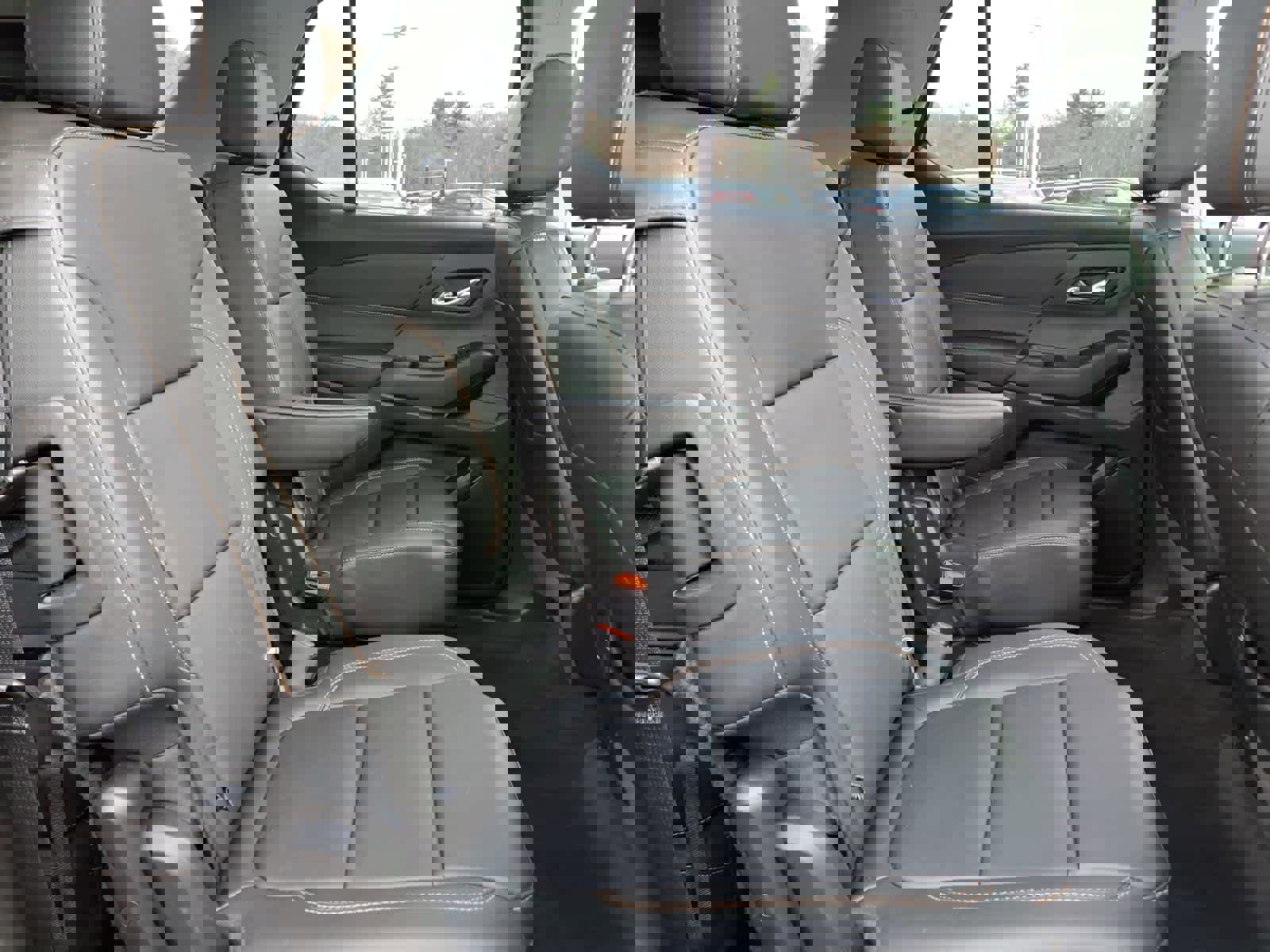 Used 2019 Chevrolet Traverse RS w/ LPO, 'HIT The Road' Package image 22