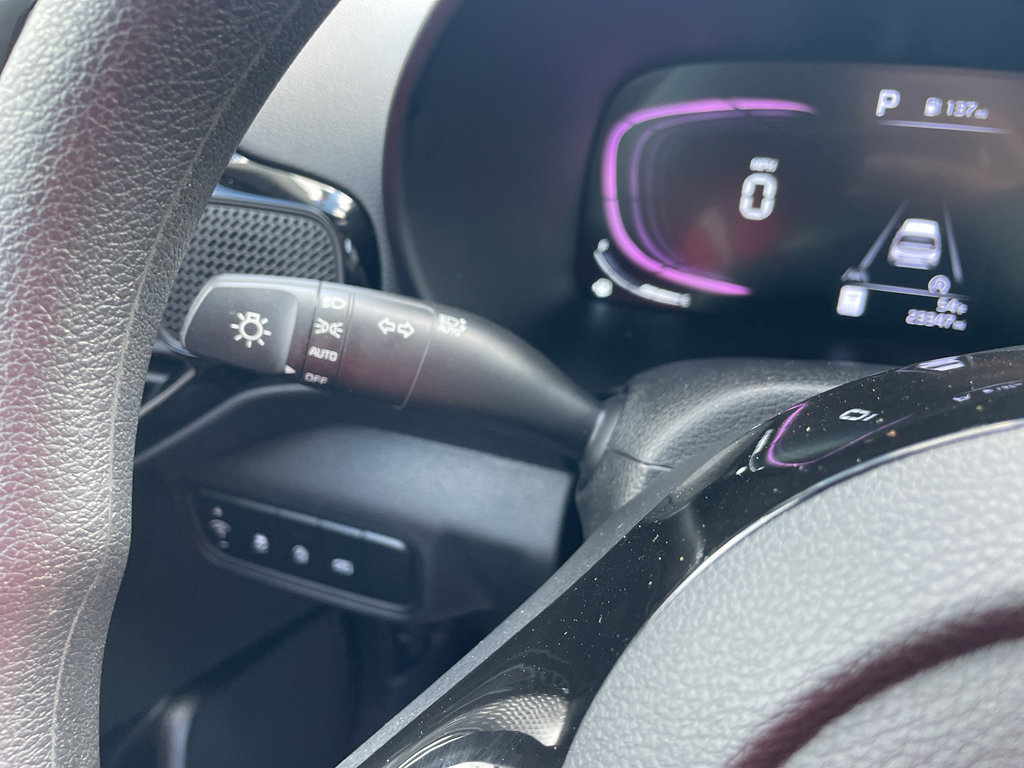 Used 2024 Kia Soul S FWD image 21