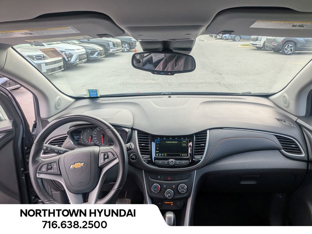 Used 2019 Chevrolet Trax LT w/ LT Convenience Package AWD/4WD image 6
