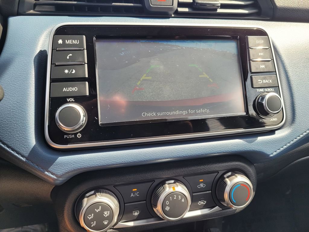 New 2025 Nissan Versa SV w/ Trunk Package FWD image 9