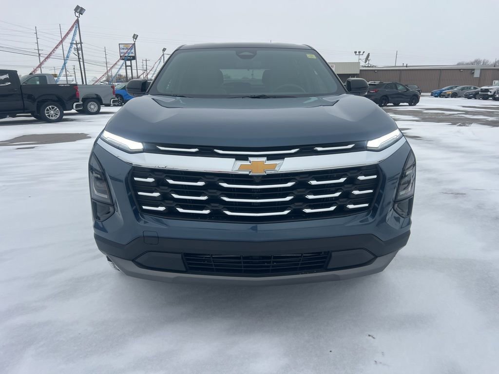 New 2026 Chevrolet Equinox LT w/ Convenience Package II image 3