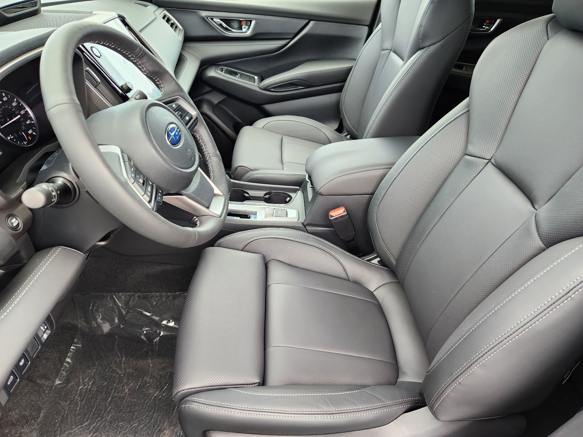New 2026 Subaru Ascent Limited AWD/4WD image 9