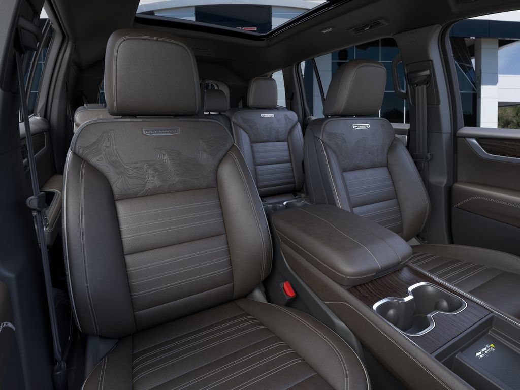 New 2027 GMC Acadia Denali Ultimate w/ LPO, Floor Liner Package AWD/4WD image 16