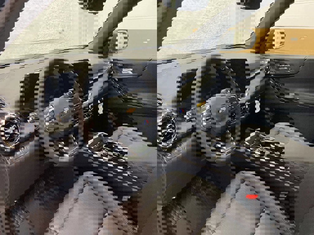 New 2026 Chevrolet Equinox LT w/ Convenience Package II image 15