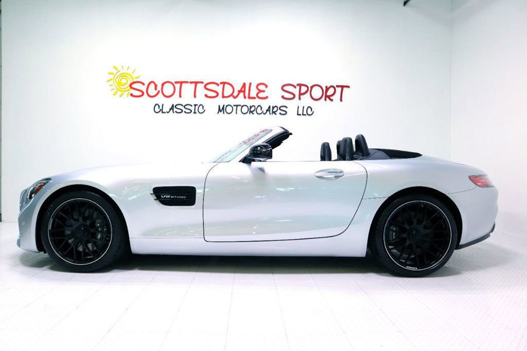 Used 2019 Mercedes-Benz AMG GT image 2