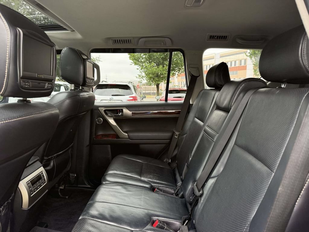 Used 2011 Lexus GX 460 Premium AWD/4WD image 17