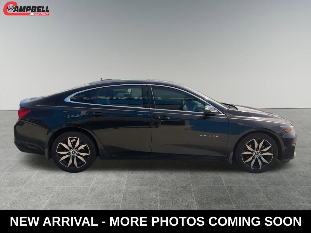 Used 2017 Chevrolet Malibu LT w/ Leather Package image 6