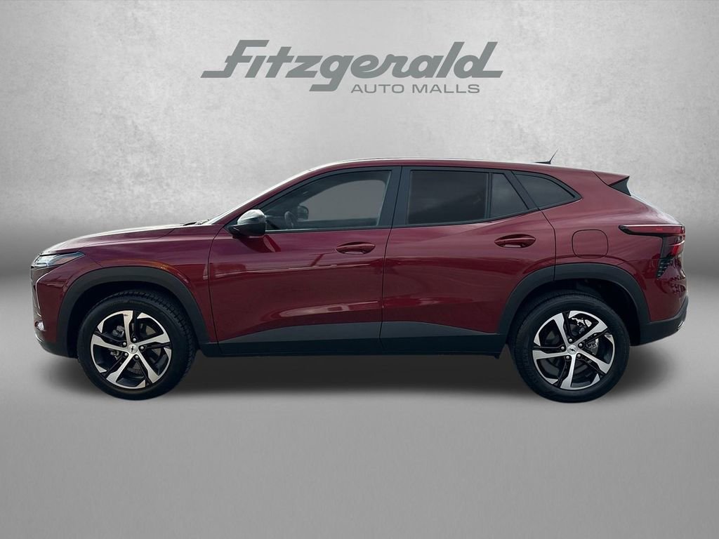 Used 2024 Chevrolet Trax RS image 10