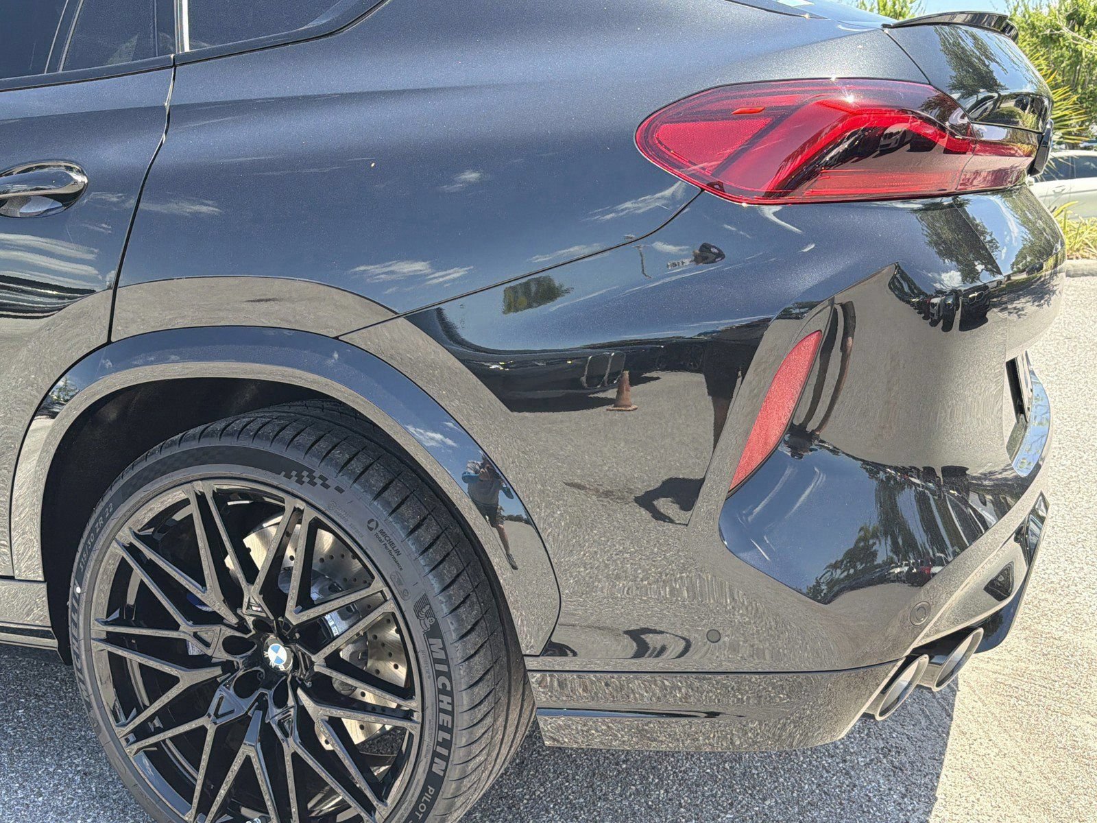 New 2027 BMW X6 M Competition w/ Executive Package AWD/4WD image 37