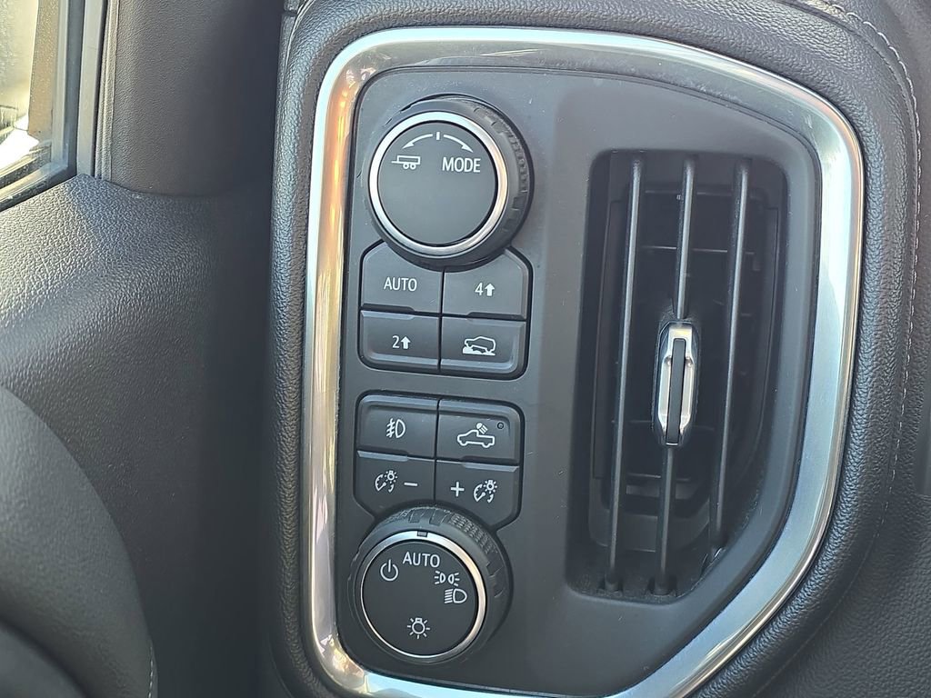 Used 2020 Chevrolet Silverado 1500 RST w/ All-Star Edition image 23