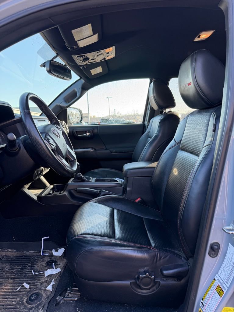 Used 2017 Toyota Tacoma TRD Pro image 9