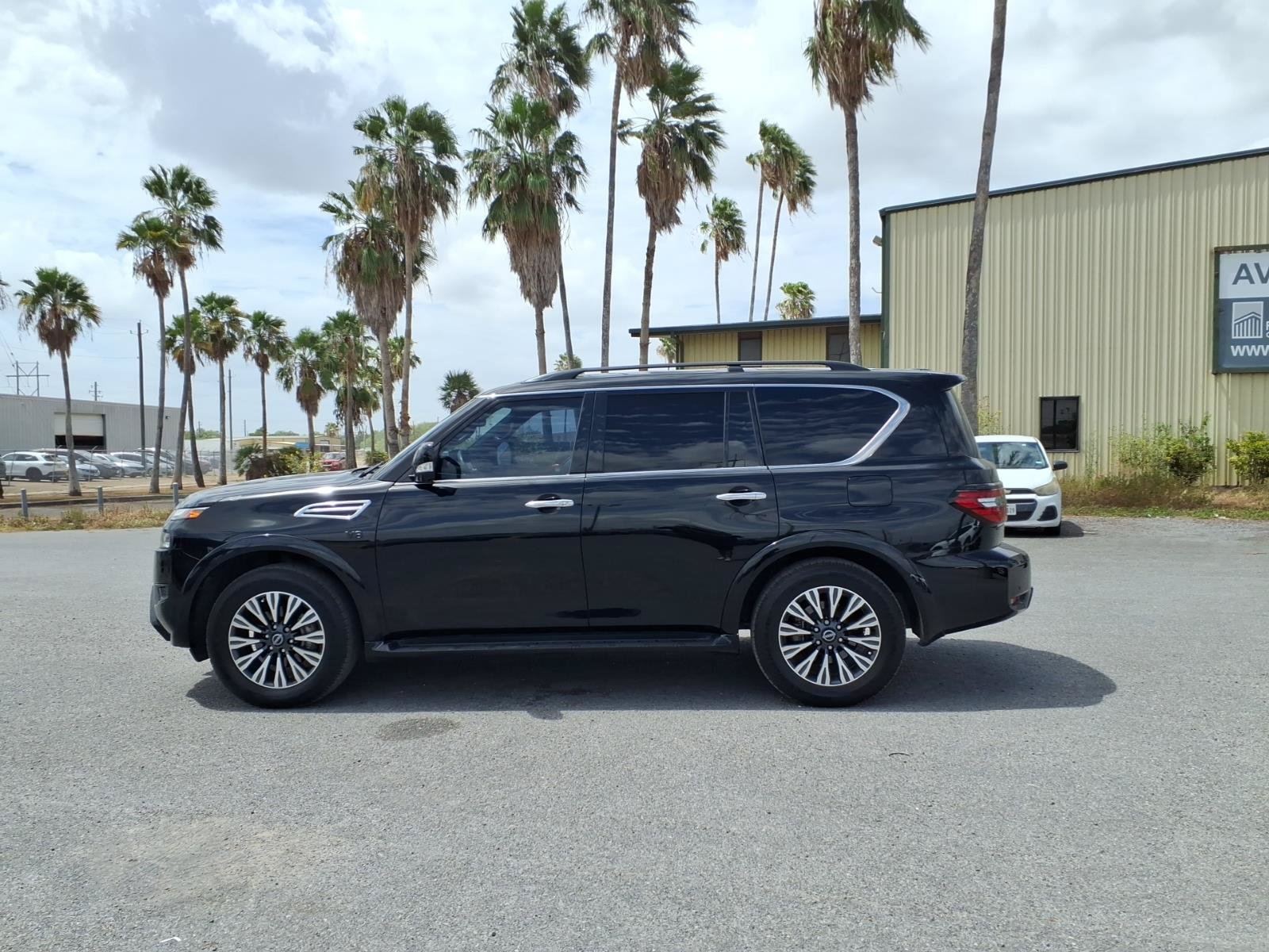 Used 2022 Nissan Armada SL w/ Midnight Edition Package RWD image 5