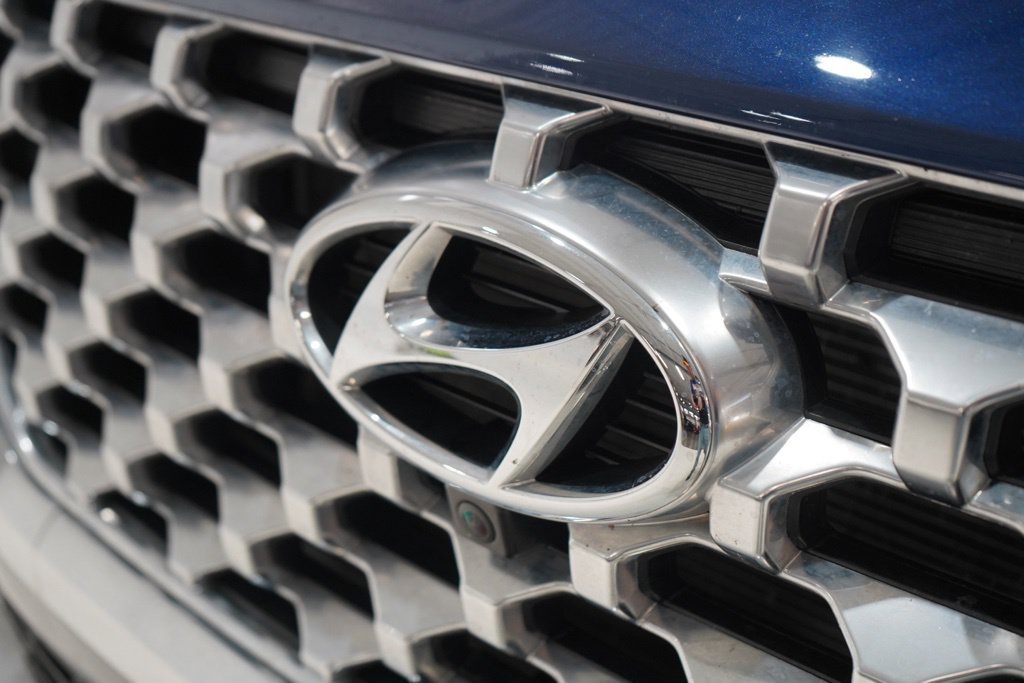 Used 2023 Hyundai Santa Fe SEL w/ Premium Package AWD/4WD image 11