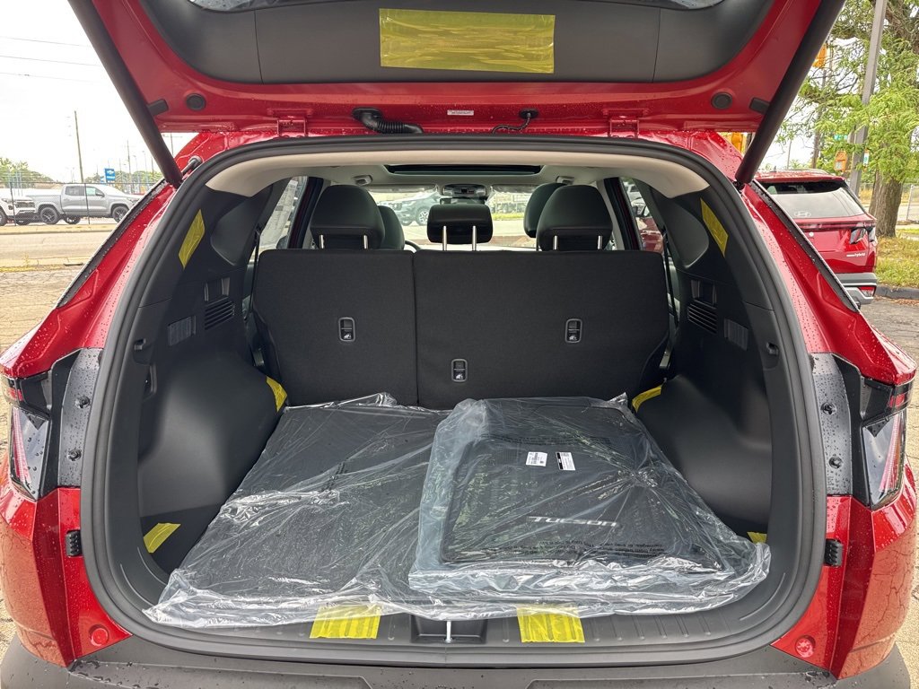 New 2025 Hyundai Tucson SEL image 17