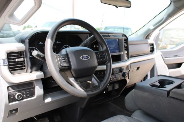 Used 2025 Ford F250 XLT AWD/4WD image 14