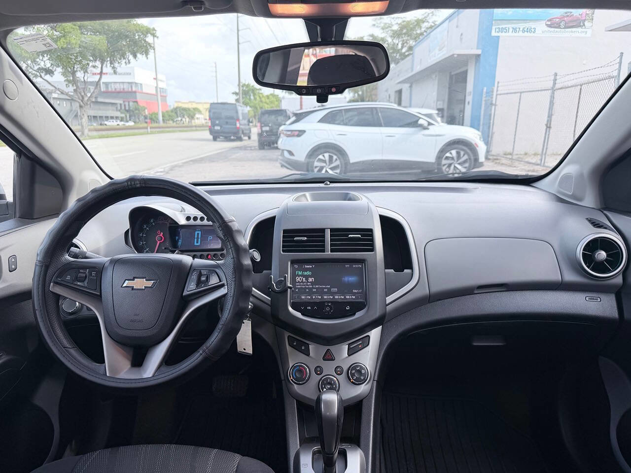 Used 2016 Chevrolet Sonic LT FWD image 15