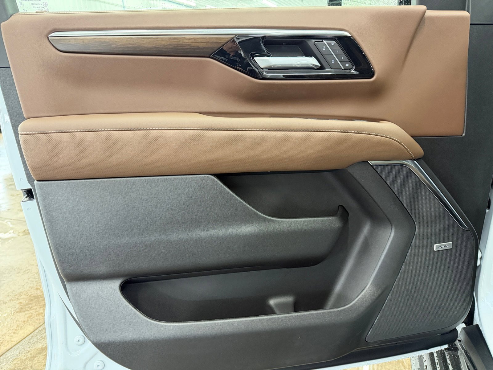 New 2026 Chevrolet Tahoe High Country AWD/4WD image 28