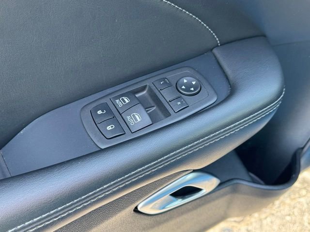 Used 2023 Dodge Challenger R/T w/ Plus Package image 14