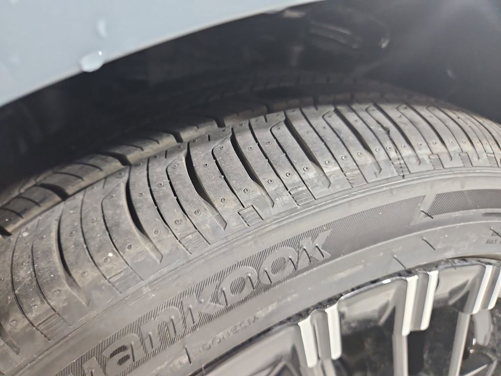 New 2026 Nissan Sentra SR image 27