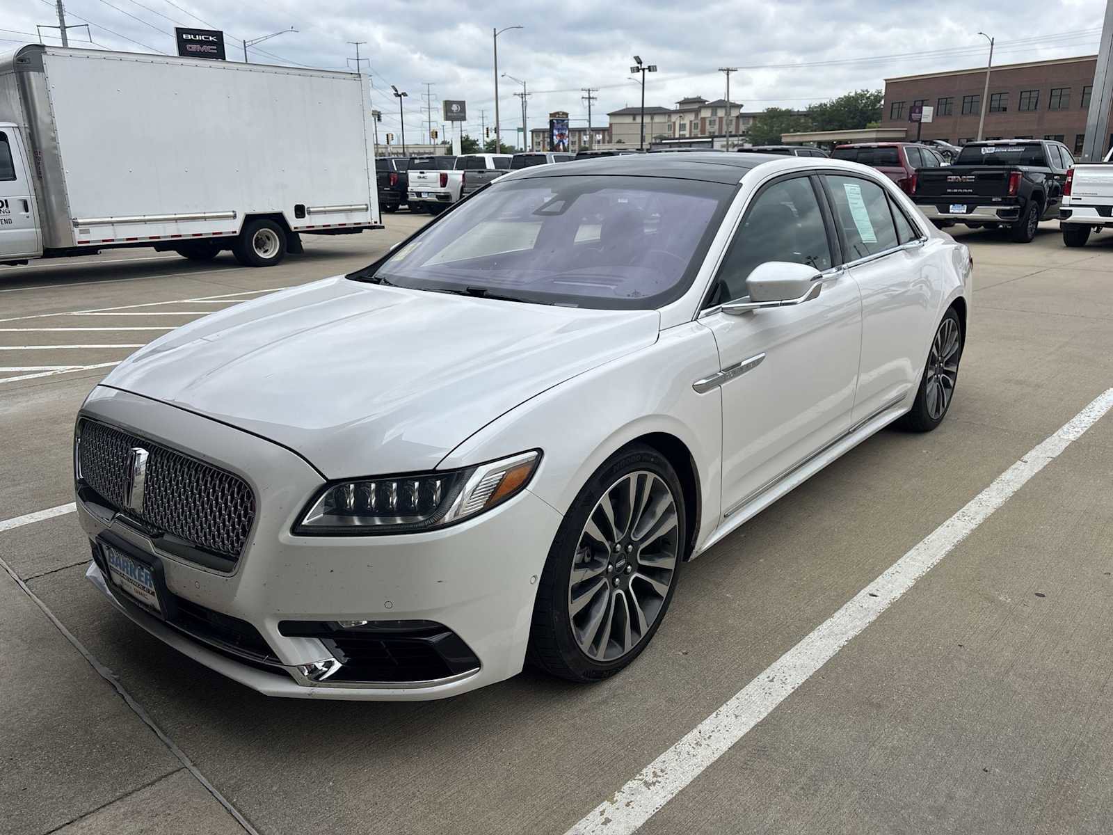Used 2019 Lincoln Continental Reserve FWD image 4