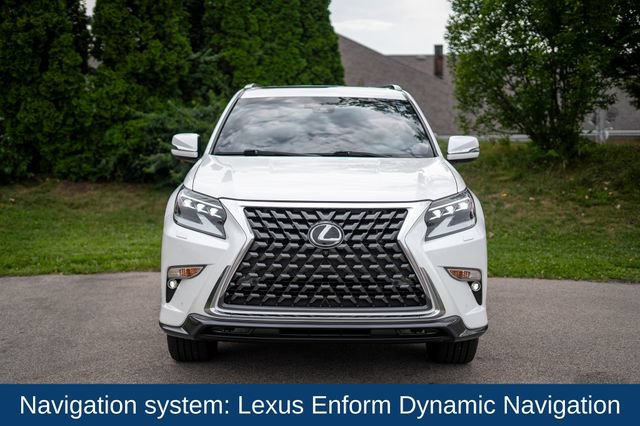 Used 2023 Lexus GX 460 Luxury w/ Sport Design Package AWD/4WD image 2