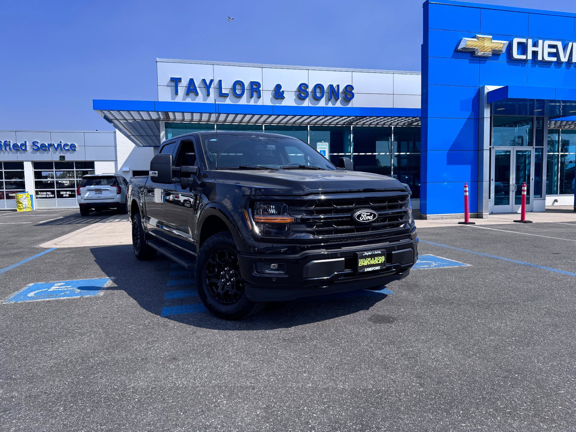 Used 2025 Ford F150 XLT w/ Equipment Group 302A MID