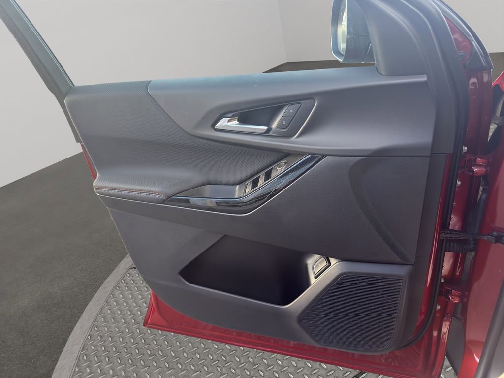 New 2026 Chevrolet Equinox RS w/ Safety and Technology Package image 26