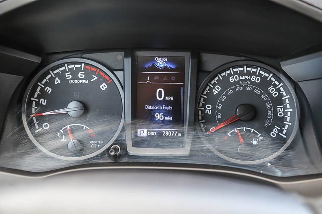 Used 2022 Toyota Tacoma SR AWD/4WD image 26