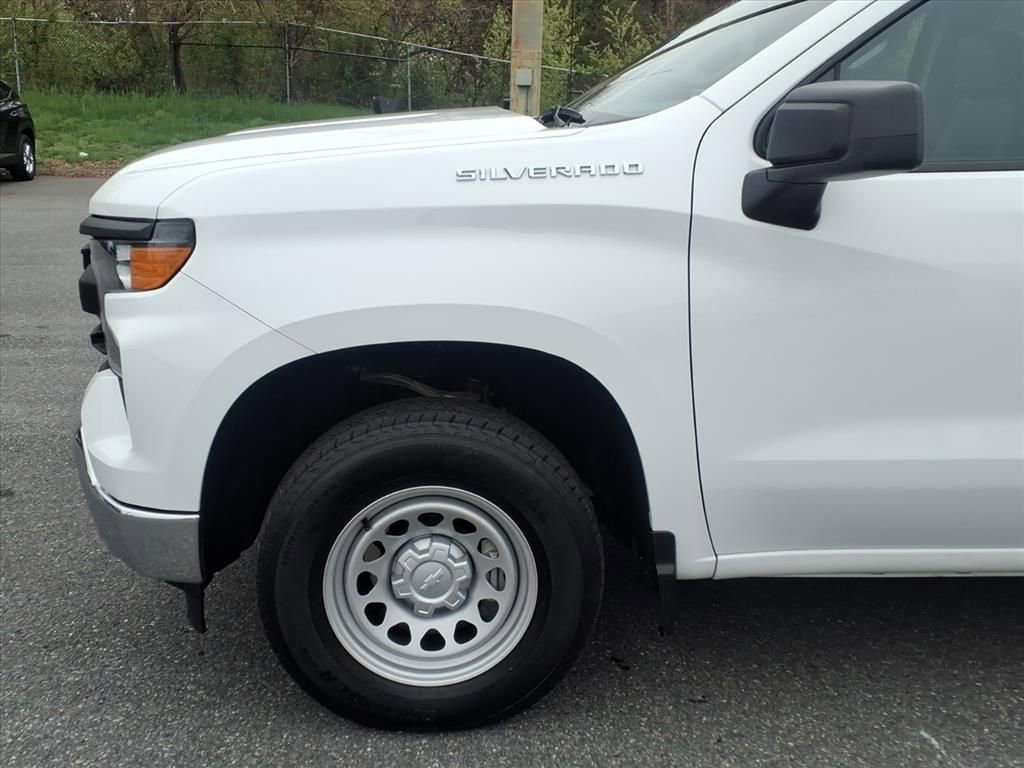 Used 2024 Chevrolet Silverado 1500 W/T w/ WT Value Package image 6