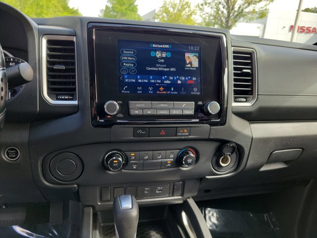 Used 2024 Nissan Frontier SV w/ Tow Package image 27