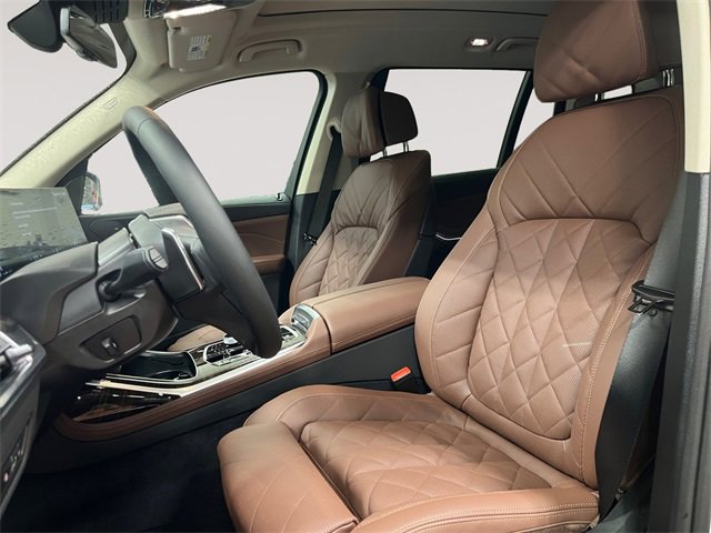 New 2026 BMW X7 xDrive40i w/ Premium Package image 9
