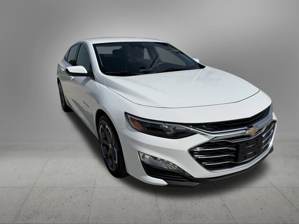 Used 2024 Chevrolet Malibu LT