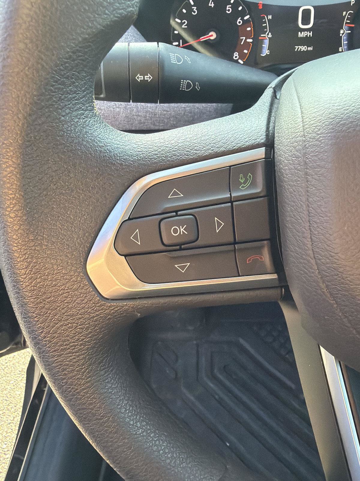 Used 2025 Jeep Compass Sport AWD/4WD image 12