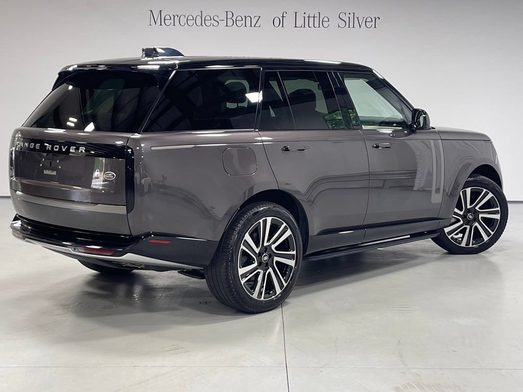 Used 2023 Land Rover Range Rover SE AWD/4WD image 6