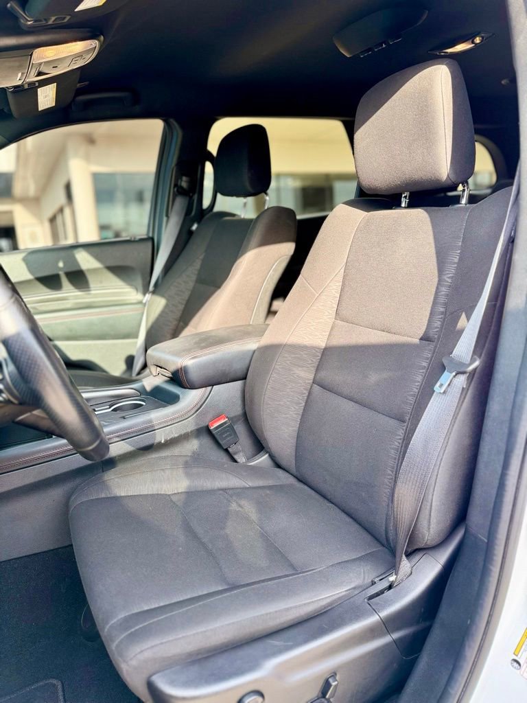 Used 2024 Dodge Durango GT image 11