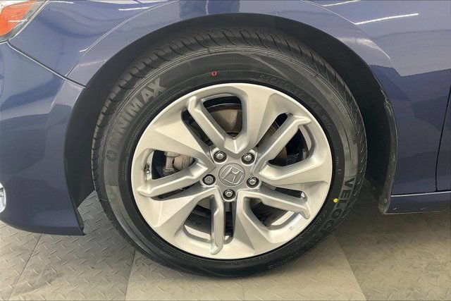 Used 2019 Honda Accord LX image 8