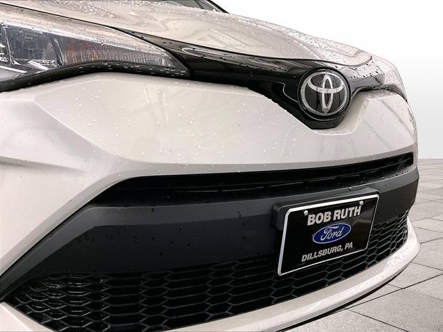 Used 2021 Toyota C-HR XLE FWD image 29