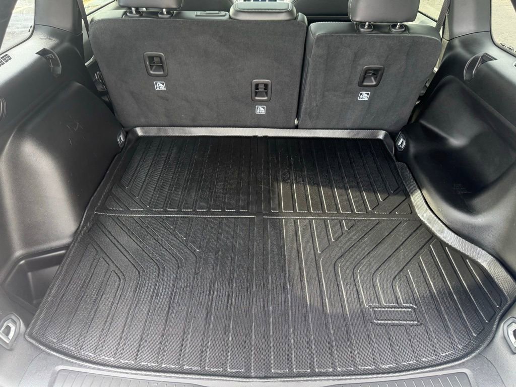 Used 2025 Jeep Grand Cherokee Limited image 44