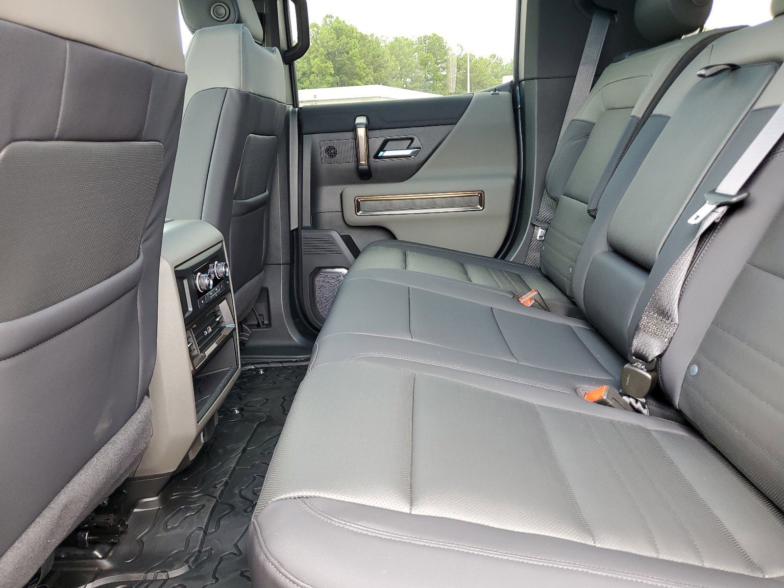 New 2025 GMC Hummer EV 2X image 14