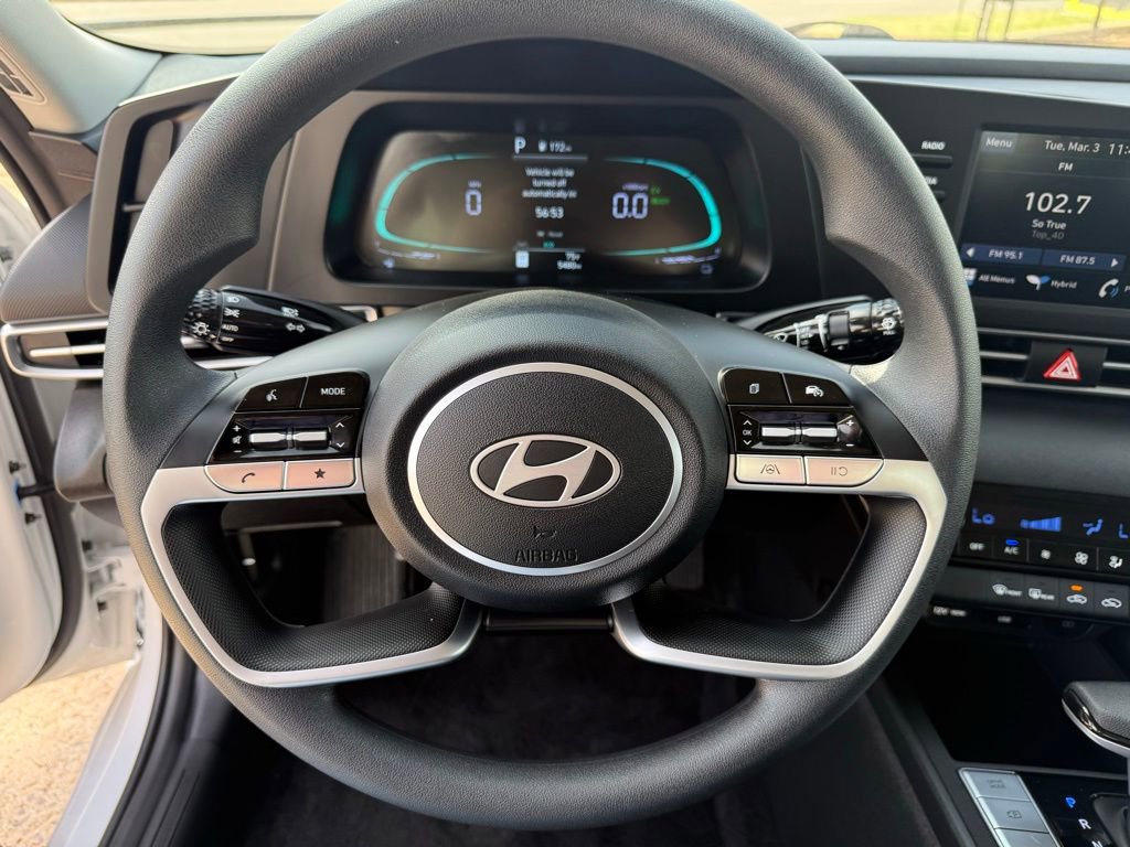 Used 2026 Hyundai Elantra Blue image 36