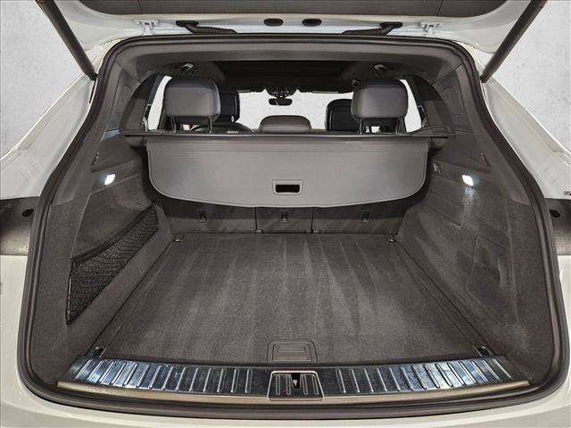 Used 2022 Porsche Cayenne Platinum Edition AWD/4WD image 6