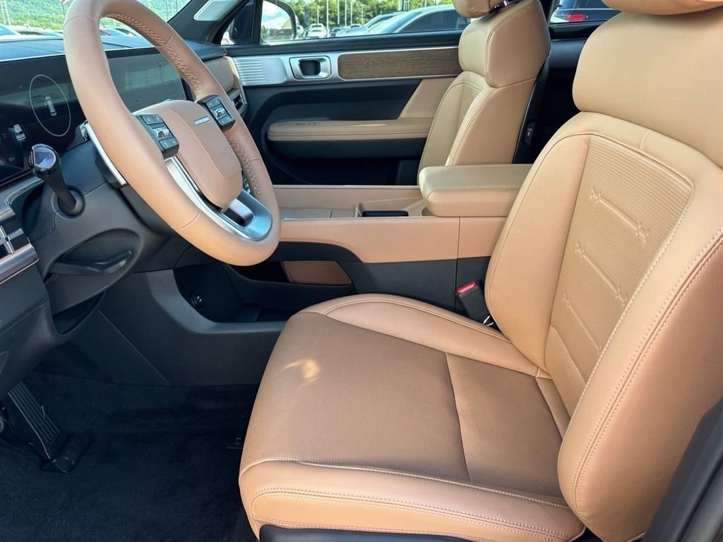 New 2026 Hyundai Santa Fe Limited FWD image 11