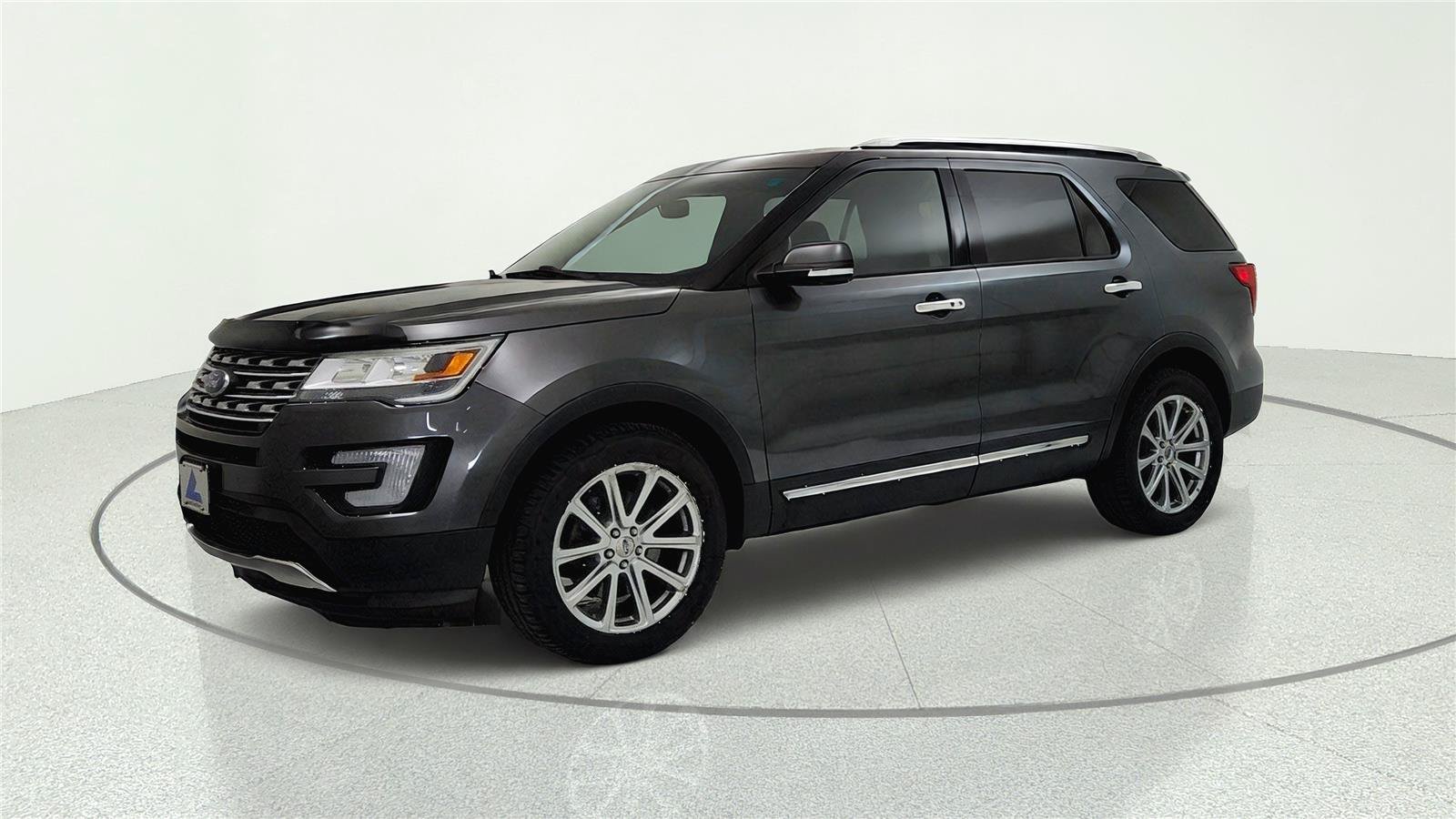 Used 2016 Ford Explorer Limited AWD/4WD image 3