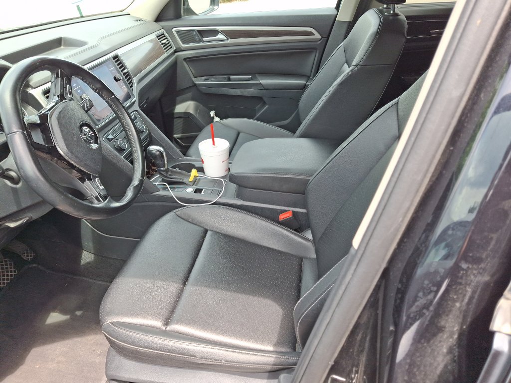 Used 2019 Volkswagen Atlas SE FWD image 3