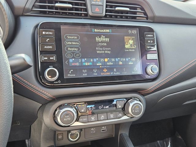 New 2025 Nissan Versa SR w/ Trunk Package FWD image 20