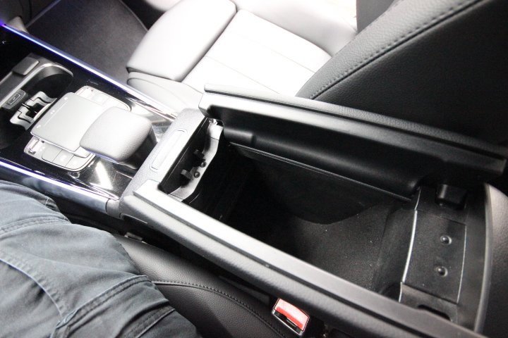 Used 2022 Mercedes-Benz GLA 250 4MATIC image 32